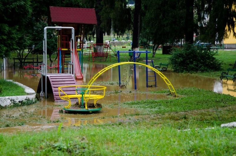 inundatii comuna nadrag 12 iulie 2014 foto galerie parcuri strazi poduri apa localitate timis lugojeanul foto facebook (3)