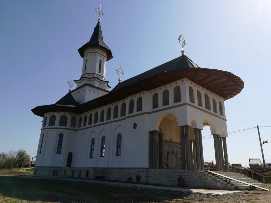 Manastirea de la Dobresti se apropie de finalizare