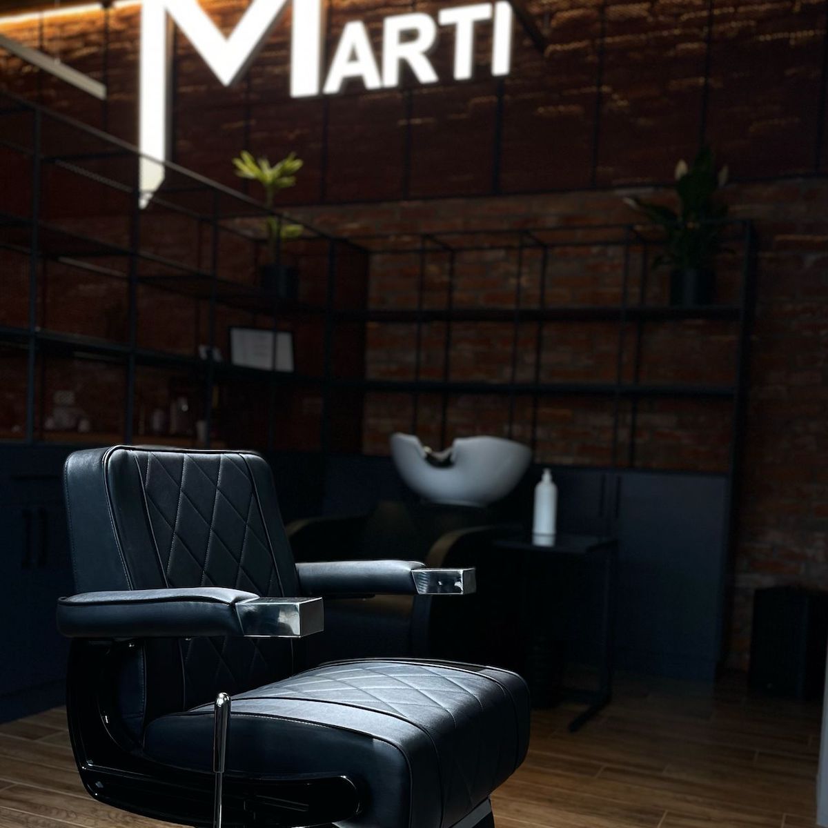 marti barber salon lugoj